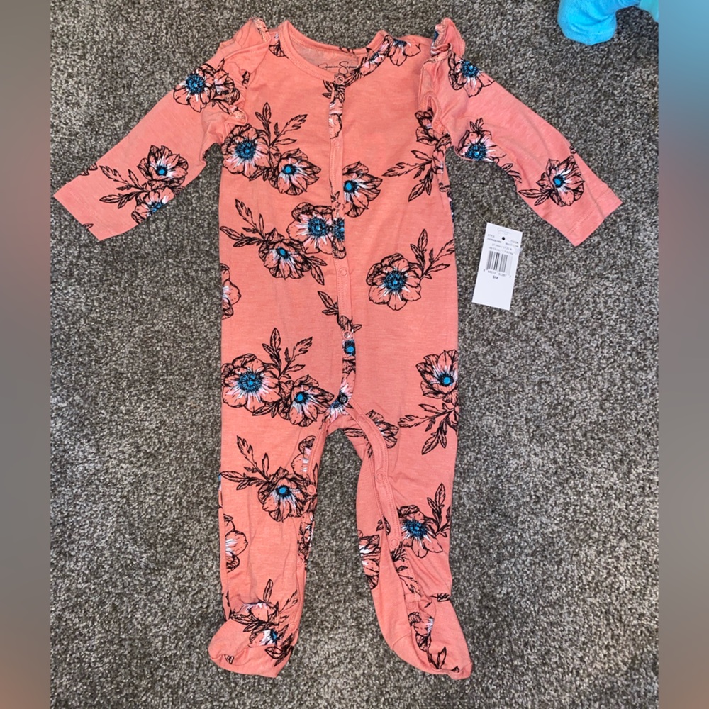 Jessica Simpson 9 month new onesie
